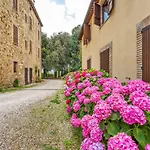 House In Umbria With Pool & Garden Views
