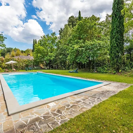 House In Umbria With Pool & Garden Views Apartamento *