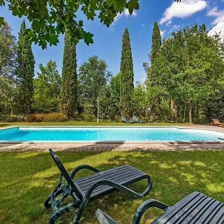House In Umbria With Pool & Garden Views Apartamento *